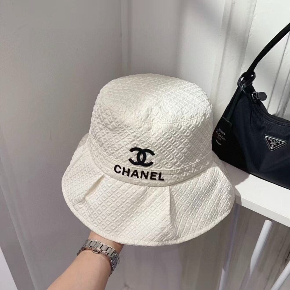 Chanel Quilted Fabric Bucket Hat with CC Logo - Picture 2 of 4